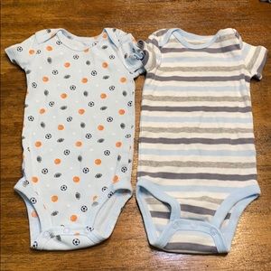Simple Joy’s By Carters Bodysuits 3-6 Month Blue